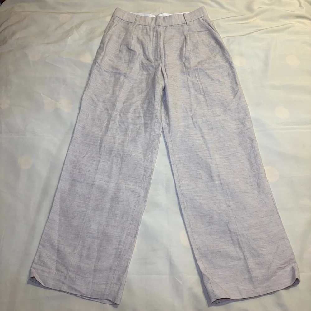 Aritzia- The Effortless Pant CruiseLinen Size 10 Natural Ecru Wide Leg Trousers